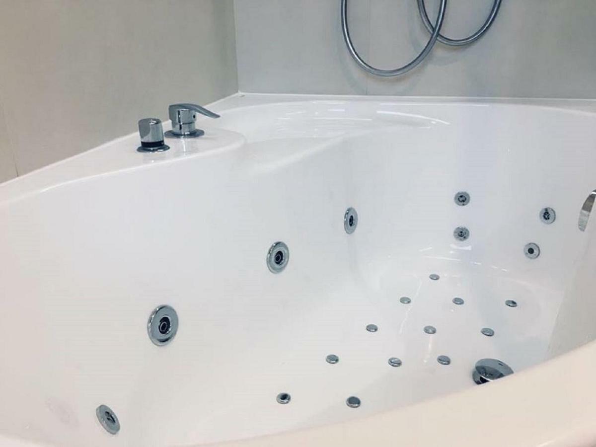 Nowoczesne Apartamenty W Centrum Krakowa Екстер'єр фото